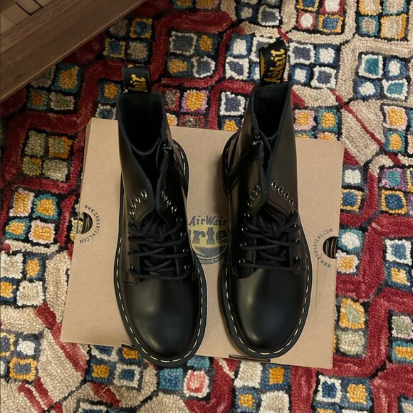 Dr. Martens Jadon Platform Boots - Picture 4 of 7